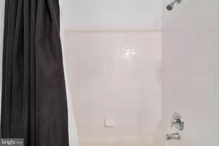 5623 Harrington Falls Ln, Alexandria, VA 22312 - Photo 37