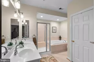 5623 Harrington Falls Ln, Alexandria, VA 22312 - Photo 27