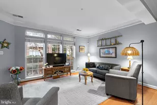 5623 Harrington Falls Ln, Alexandria, VA 22312 - Photo 7