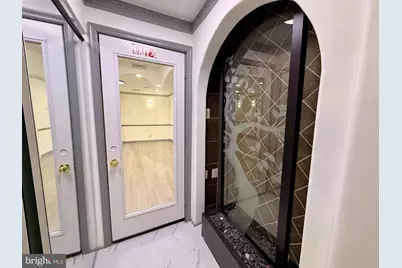 10130 Colvin Run #B, Great Falls, VA 22066 - Photo 13