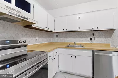 2614 Fort Farnsworth Road #254, Alexandria, VA 22303 - Photo 7