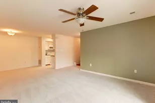 10195 Ashbrooke Ct, Oakton, VA 22124 - Photo 3