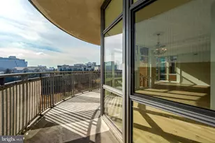 8220 Crestwood Heights Dr, McLean, VA 22102 - Photo 17