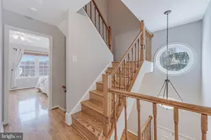 6050 Heatherwood Dr, Alexandria, VA 22310 - Photo 37