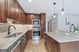 6050 Heatherwood Dr, Alexandria, VA 22310 - Photo 33