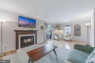 6050 Heatherwood Dr, Alexandria, VA 22310 - Photo 19