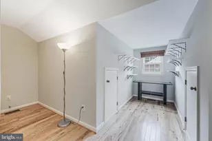 6050 Heatherwood Dr, Alexandria, VA 22310 - Photo 57