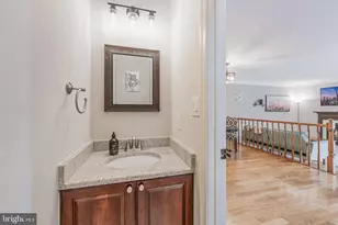 6050 Heatherwood Dr, Alexandria, VA 22310 - Photo 13