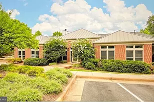 12027 Edgemere Cir, Reston, VA 20190 - Photo 59