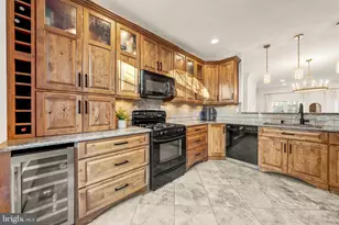 12027 Edgemere Cir, Reston, VA 20190 - Photo 13