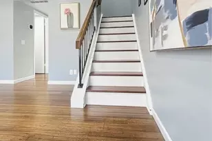 2600 Glengyle Dr, Vienna, VA 22181 - Photo 5