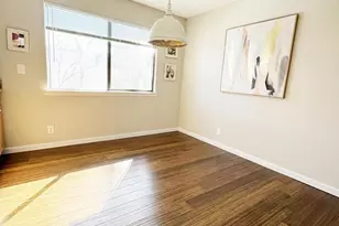 2600 Glengyle Dr, Vienna, VA 22181 - Photo 7