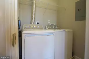 2651 Park Tower Dr, Vienna, VA 22180 - Photo 23