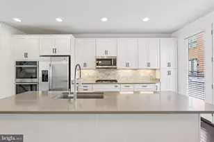 8386 Guard Tower Rd, Lorton, VA 22079 - Photo 13