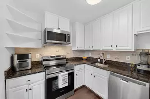 5552 Peppercorn Dr, Burke, VA 22015 - Photo 9