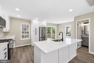 7800 Solomon Seal Dr, Springfield, VA 22152 - Photo 17