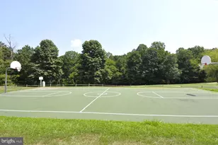 3916 Penderview Dr, Fairfax, VA 22033 - Photo 41