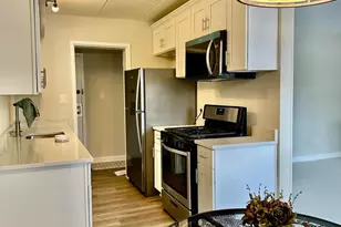 2317 Freetown Ct, Reston, VA 20191 - Photo 3