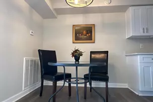 2317 Freetown Ct, Reston, VA 20191 - Photo 5