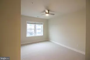 9521 Bastille St, Fairfax, VA 22031 - Photo 19