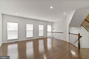 13258 Maple Creek Ln, Centreville, VA 20120 - Photo 5