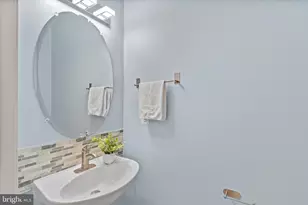 13258 Maple Creek Ln, Centreville, VA 20120 - Photo 15