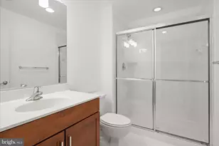 8072 Criaza Branch Ct, Vienna, VA 22182 - Photo 17