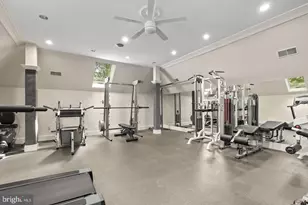 9324 Georgetown Pike, Great Falls, VA 22066 - Photo 29