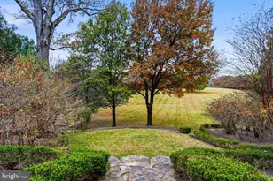 9324 Georgetown Pike, Great Falls, VA 22066 - Photo 7