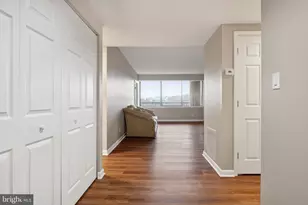 3709 S George Mason Dr, Falls Church, VA 22041 - Photo 7