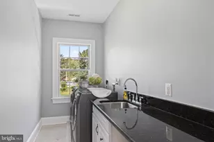 7331 Calvert St, Annandale, VA 22003 - Photo 55