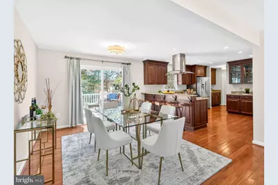 3005 Robin Ridge Court, Fairfax, VA 22031 - Photo 7
