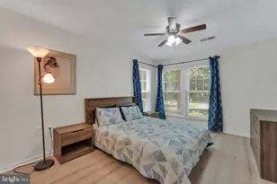 1516 North Point Dr, Reston, VA 20194 - Photo 21