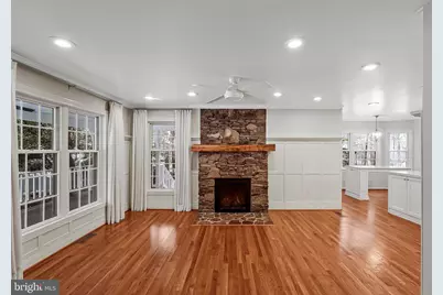 6800 Jeremiah Court, Fairfax Station, VA 22039 - Photo 7