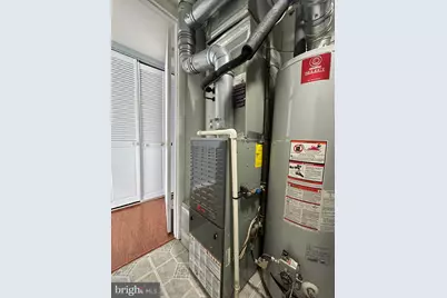 13280 Poener Place, Herndon, VA 20170 - Photo 19