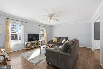 8118 Viola Street, Springfield, VA 22152 - Photo 5