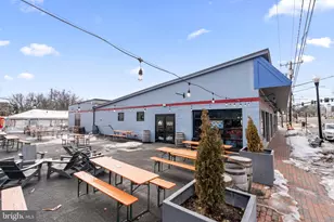 12017 Sugarland Valley Dr, Herndon, VA 20170 - Photo 65