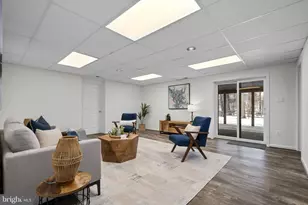 12017 Sugarland Valley Dr, Herndon, VA 20170 - Photo 43