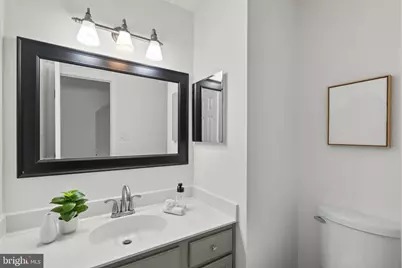 12017 Sugarland Valley Drive, Herndon, VA 20170 - Photo 23