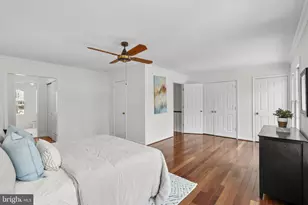 12017 Sugarland Valley Dr, Herndon, VA 20170 - Photo 29