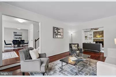 12017 Sugarland Valley Drive, Herndon, VA 20170 - Photo 5