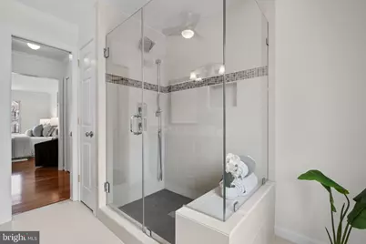 12017 Sugarland Valley Drive, Herndon, VA 20170 - Photo 33