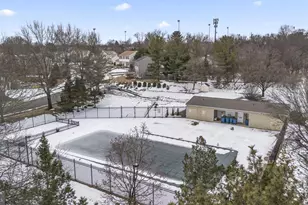 12017 Sugarland Valley Dr, Herndon, VA 20170 - Photo 59