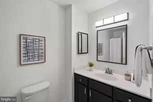 12017 Sugarland Valley Dr, Herndon, VA 20170 - Photo 49