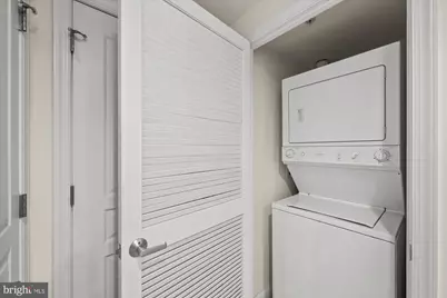 2451 Midtown Avenue #724, Alexandria, VA 22303 - Photo 17