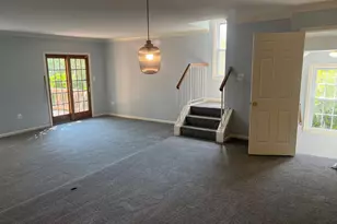 6830 Wild Rose Ct, Springfield, VA 22152 - Photo 7