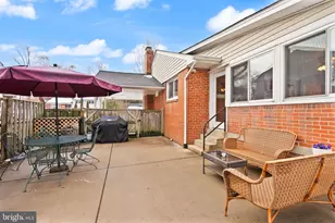 8108 Carrick Ln, Springfield, VA 22151 - Photo 39