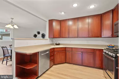 8108 Carrick Lane, Springfield, VA 22151 - Photo 13