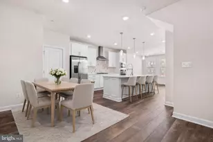 13039 Hattontown Square, Herndon, VA 20171 - Photo 27