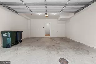 13039 Hattontown Square, Herndon, VA 20171 - Photo 53